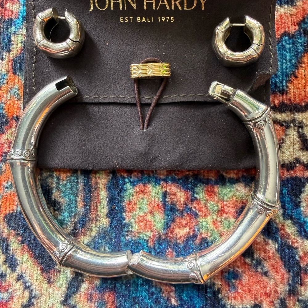 John Hardy 925 Silver Bamboo Bracelet and Earring Set - Picture 10 of 13